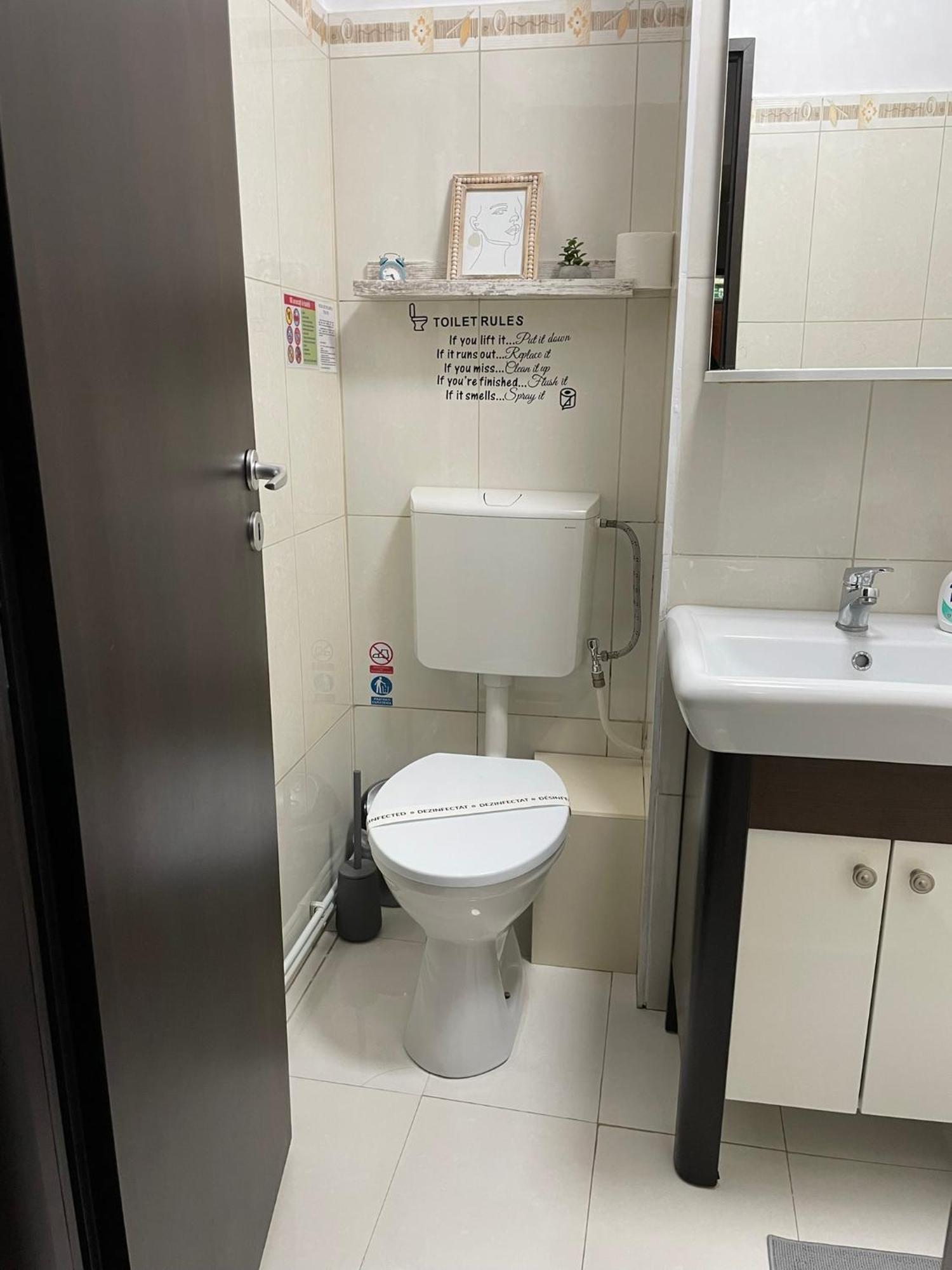 Apartament Cina Husi Екстер'єр фото